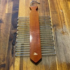 Tie Rack